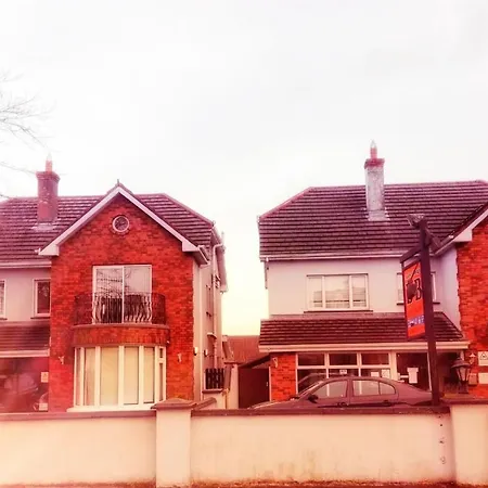 Amber Lodge Budget Accommodation Guest house Galway